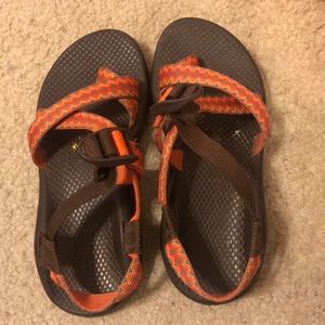 chacos